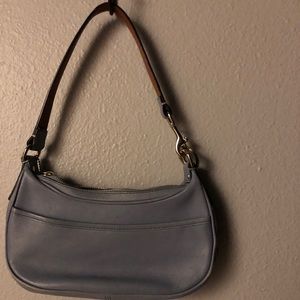 Coach crescent small purse.